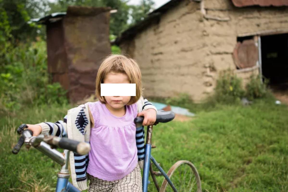 8 mokiniai iš Kauno mokyklos susiduria su sunkumais įsigyti mokyklines priemones